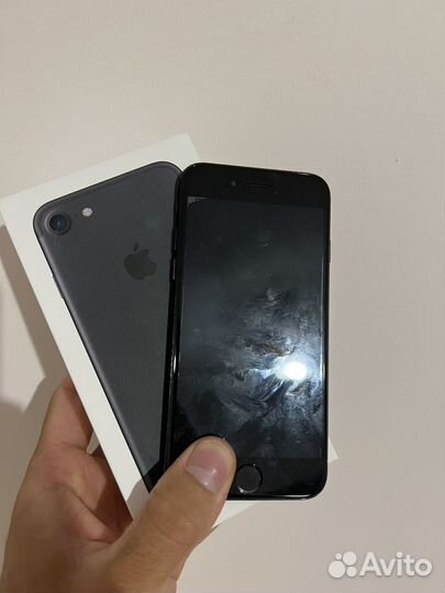 Телефон iPhone 7 32gb