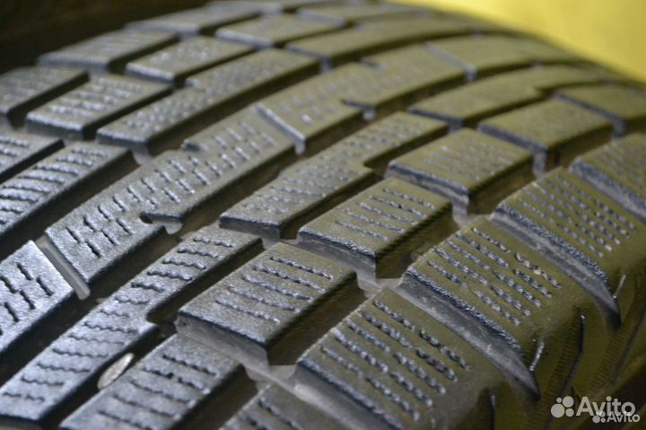 Yokohama Ice Guard IG30 205/60 R16