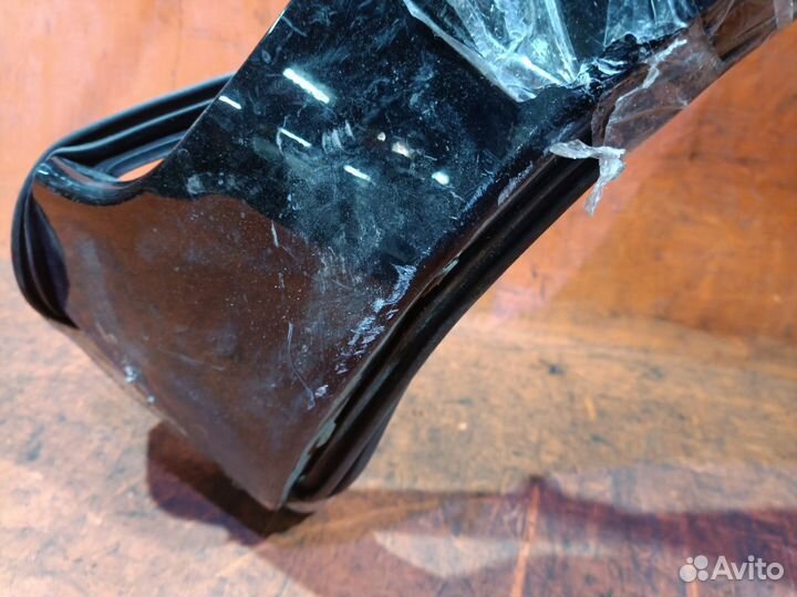 Крыло правое Nissan Leaf AZE0