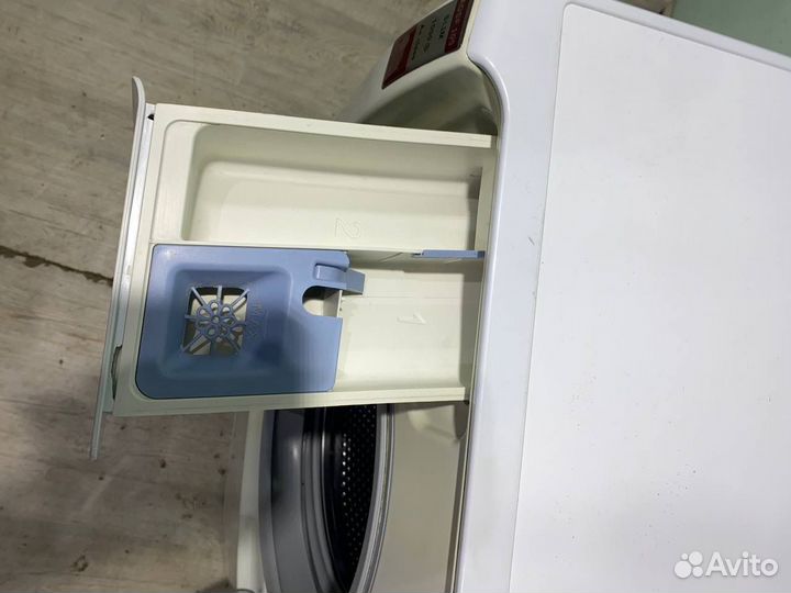 Стиральная машина hotpoint ariston aqualtis