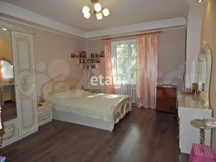 3-к. квартира, 55 м², 2/2 эт.