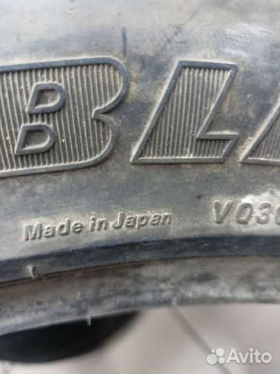 Bridgestone Blizzak WS-50 235/55 R18