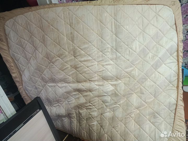 Кровать с матрасом бу