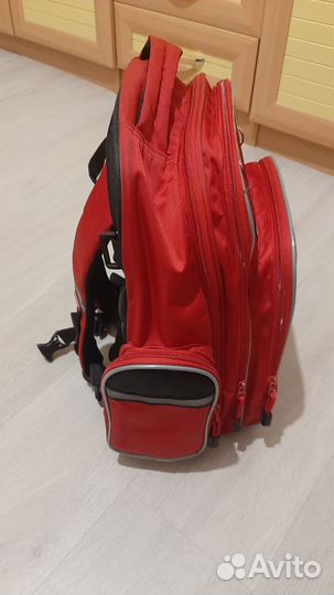 Школьный рюкзак