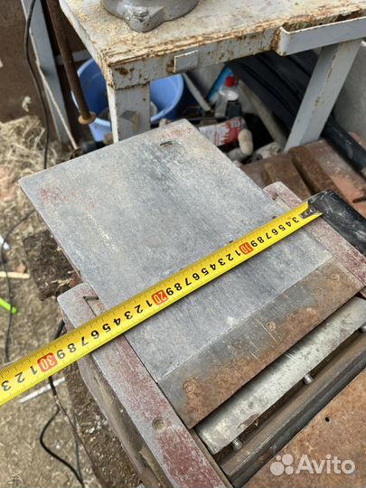 Фугрвальный станок с цыркуляркой