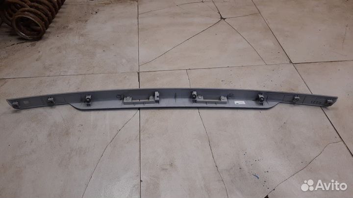 Накладка крышки багажника Chevrolet Aveo