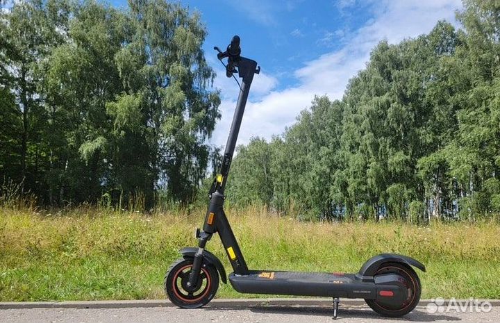 Электросамокат Kugoo Kirin M3 черный