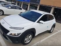 Hyundai Kona 1.6 AMT, 2021, 50 347 км, с пробегом, цена 1 900 000 руб.