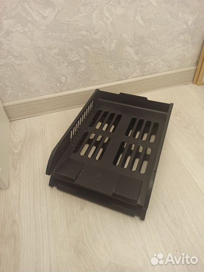 Лоток для бумаг горизонтальный