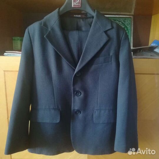 Школьный костюм, рубашки для первоклассника