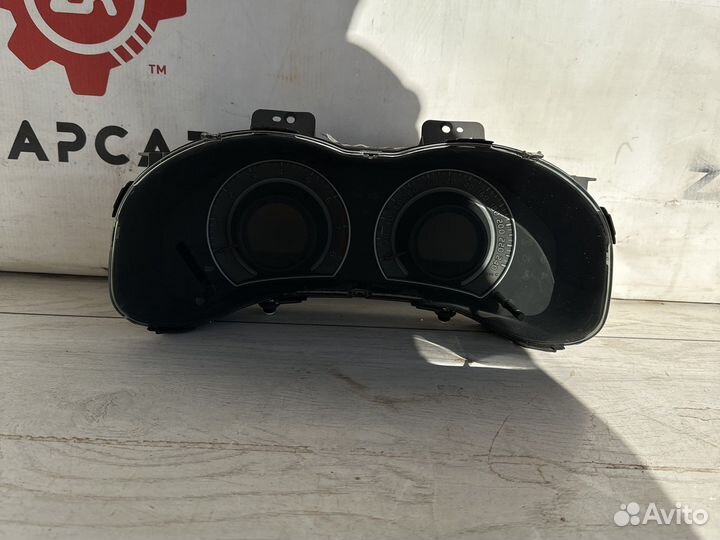Toyota Corolla E150 Щиток приборов