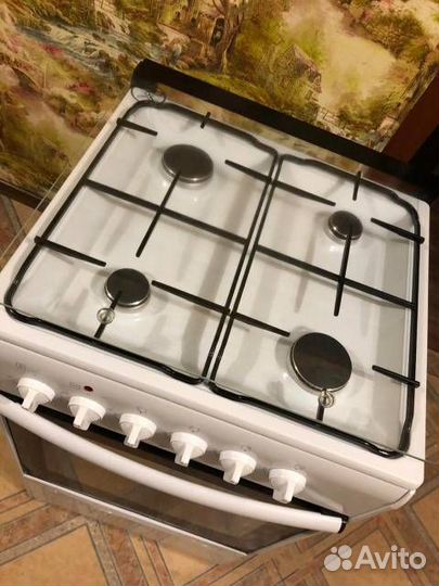 Газовая плита с электрической духовкой