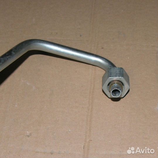 Трубка подвода масла к турбокомпрессору ямз-650.10