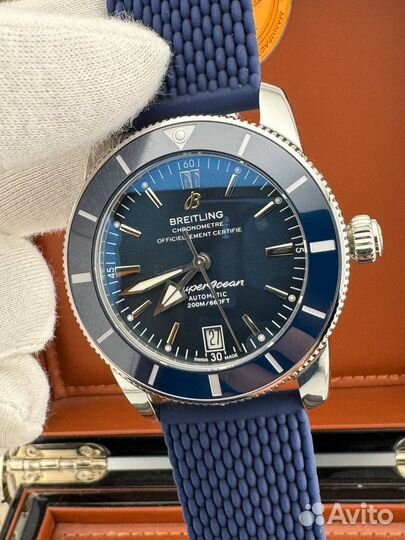 Часы Breitling SuperOcean Blue Dial
