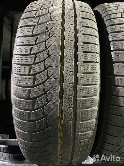 Nokian Tyres WR A4 225/55 R17