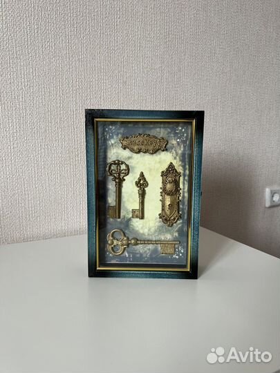 Ключница настенная из дерева