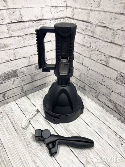 Мощный фонарь туристический, для охоты