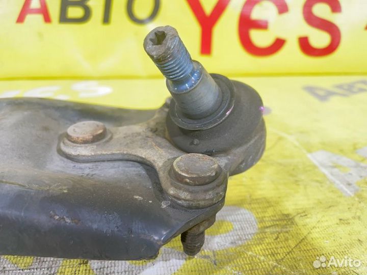 Рычаг подвески передний правый Volkswagen Touran