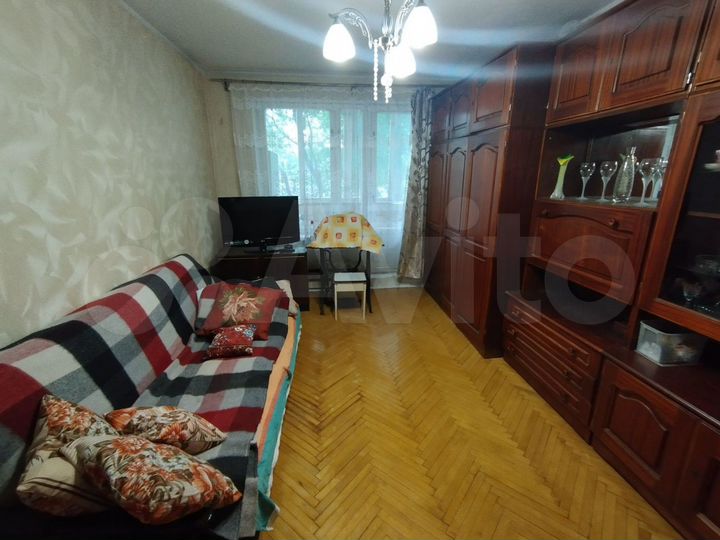 2-к. квартира, 44 м², 1/9 эт.