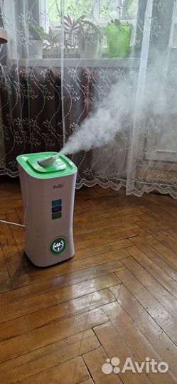 Ультразвуковой увлажнитель воздуха Ballu UHB-205 б