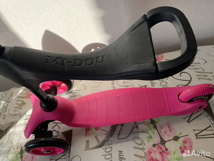 Самокат детский трехколесный (с сидушкой) бу