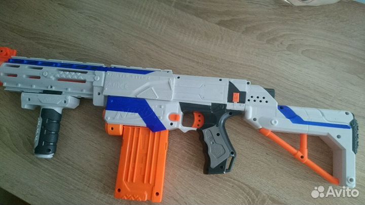 Бластер оружие Nerf Retaliator