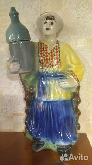 Фарфоровые статуэтки