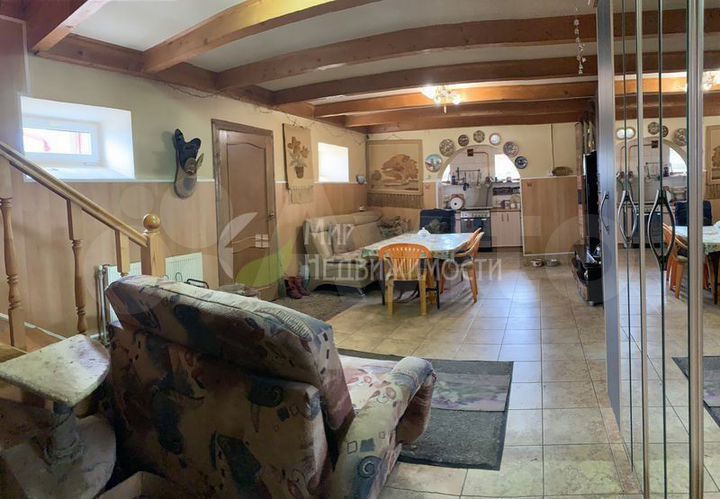 Дом 244,6 м² на участке 15 сот.