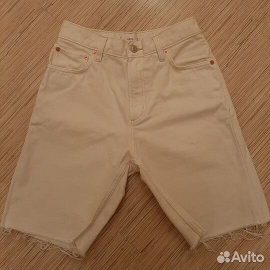 Шорты женские