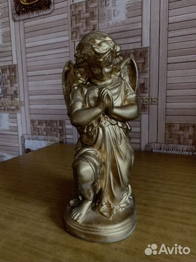 Статуэтка ангел