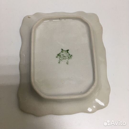 Пепельница фарфоровая