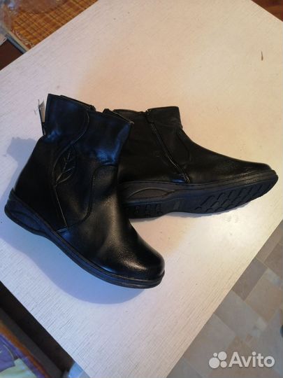 Ботинки женские