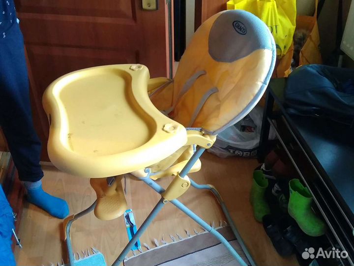 Столик для кормления