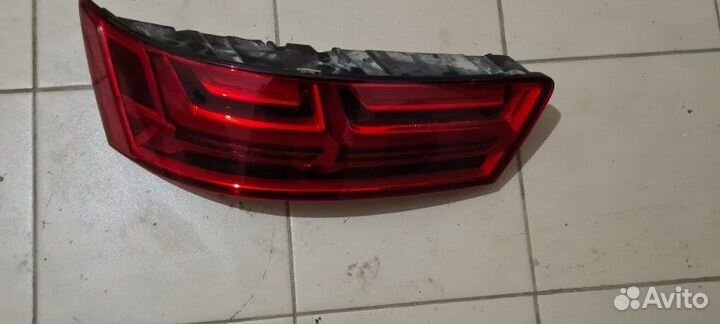 Фонарь левый задний левый Audi Q7 2015-2019
