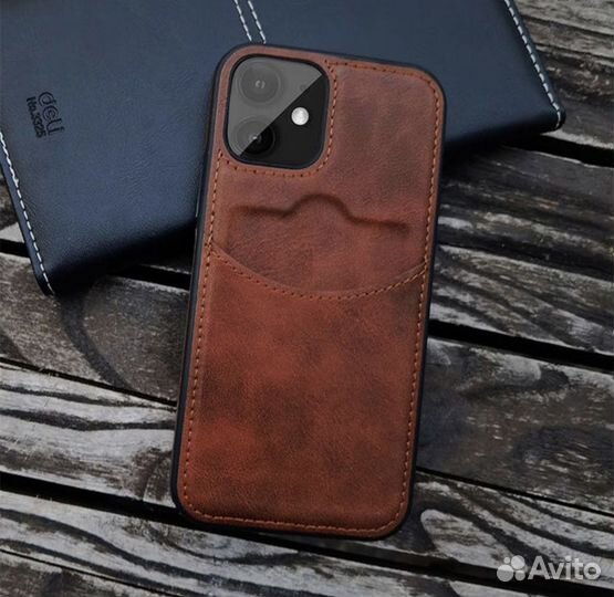 Кожаный чехол iPhone 11,12,13 с отделом под карту
