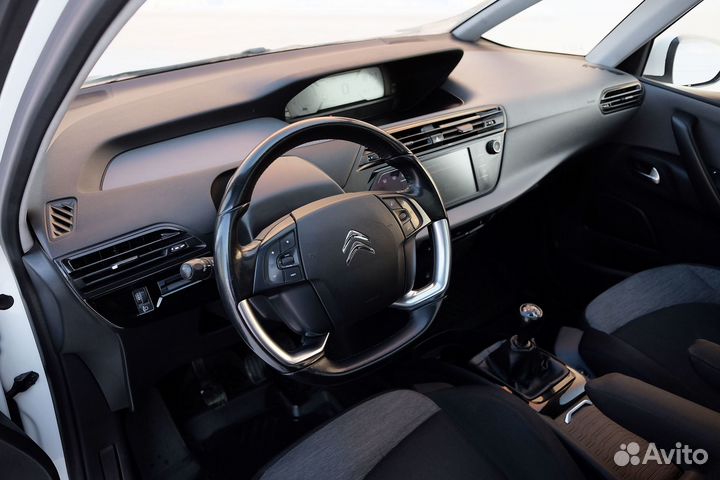 Citroen Grand C4 Picasso 1.6 МТ, 2017, 282 000 км