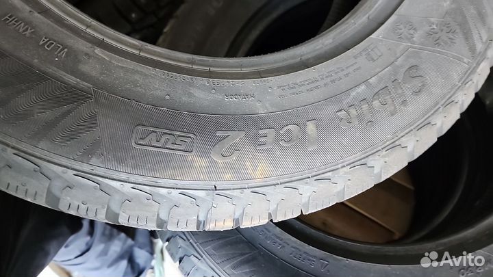 Matador MP 30 Sibir Ice 2 SUV 215/70 R16 100T