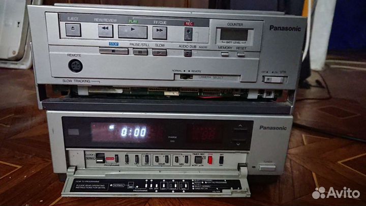 Видео магнитофон Panasonic