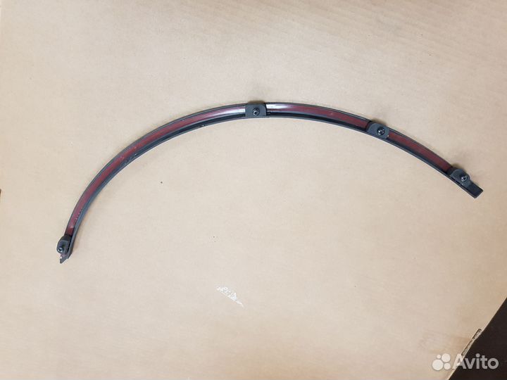 Накладка заднего крыла левого Renault 8200419797