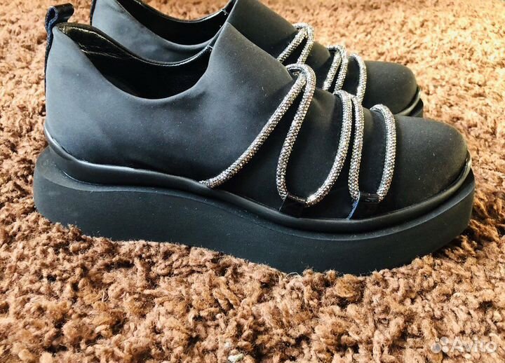 Ботиночки женские