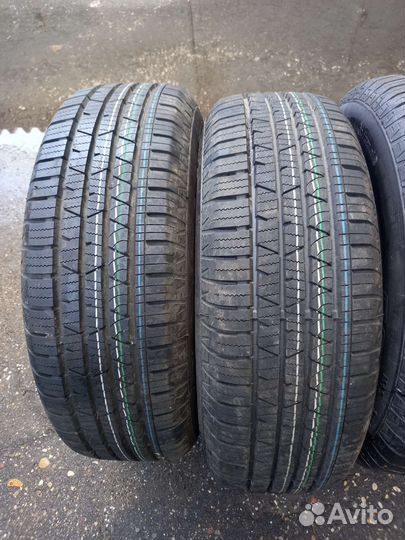 Continental ContiCrossContact LX 215/65 R16 98H