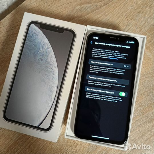 iPhone Xr, 64 ГБ