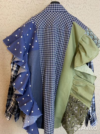 Рубашка с воланами