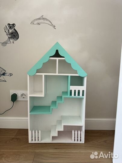 Домик кукольный