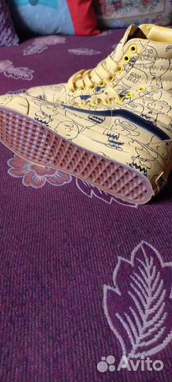 Кроссовки для девочки