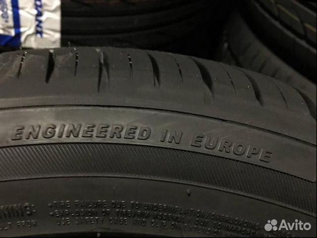 Rydanz Roadster R02 215/50 R17 91V