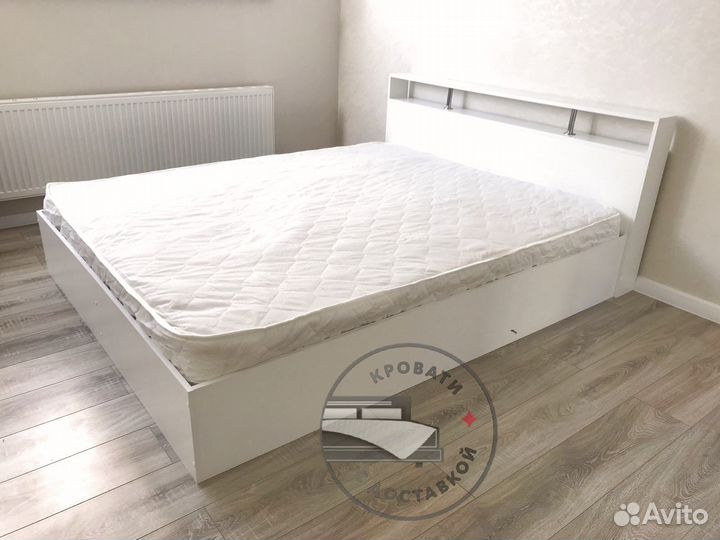 Кровать двуспальная