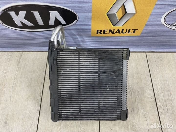 Испаритель кондиционера радиатор Renault logan 2