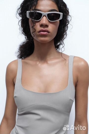 Zara оригинал Платье мини с круглым вырезом