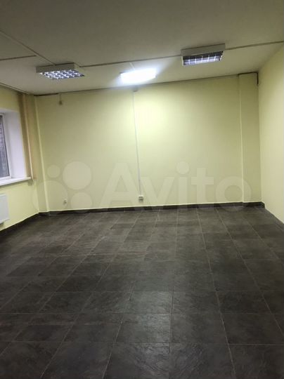 Свободного назначения, 30 м²